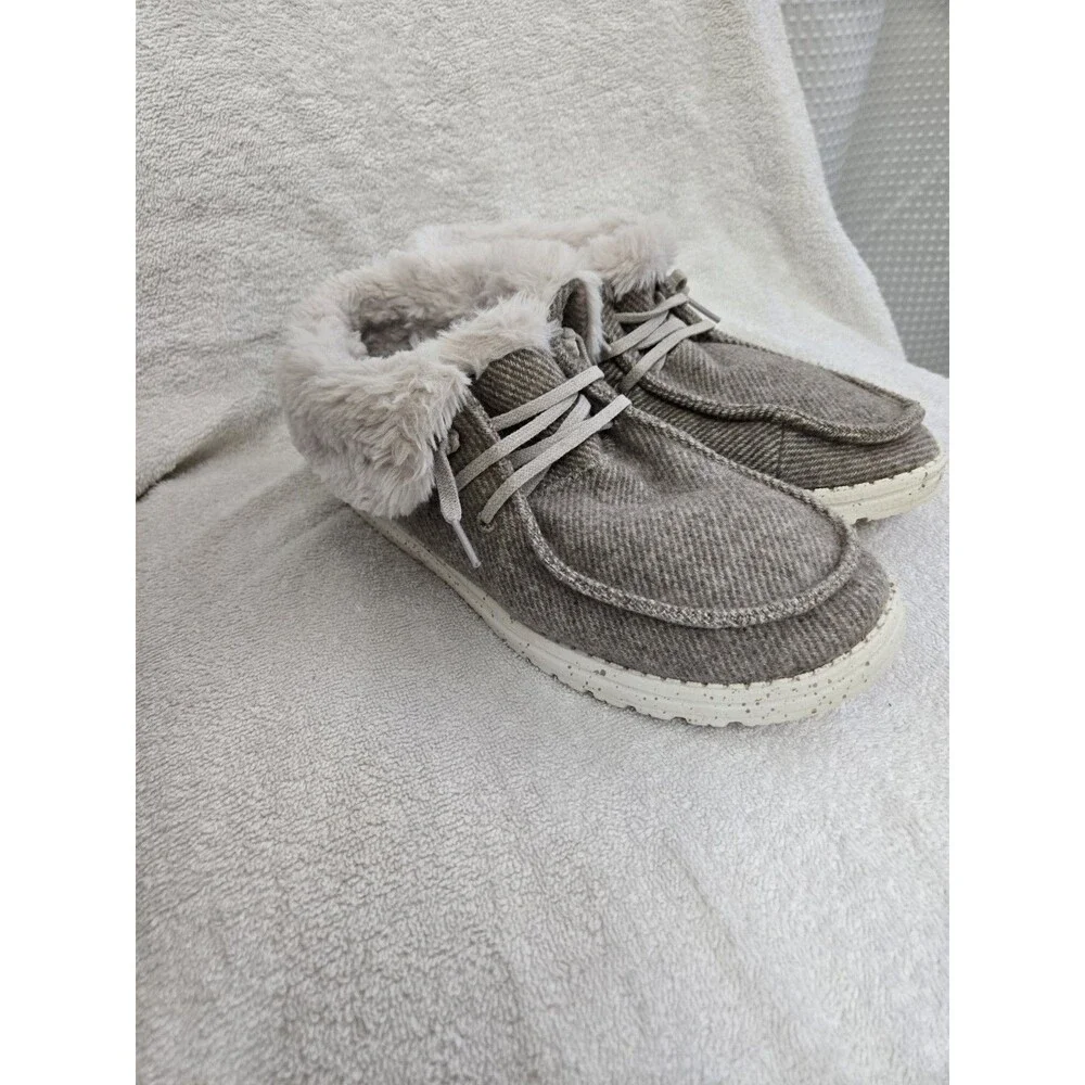 Hey Dude Britt Nut Tan Faux Fur Lined Lace Up Chukka Boot Shoes Women Size 8